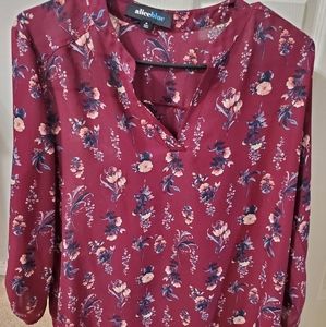 Womens M Floral Blouse